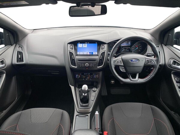Used Ford Focus 2018 for sale - 76320734: Photo 8