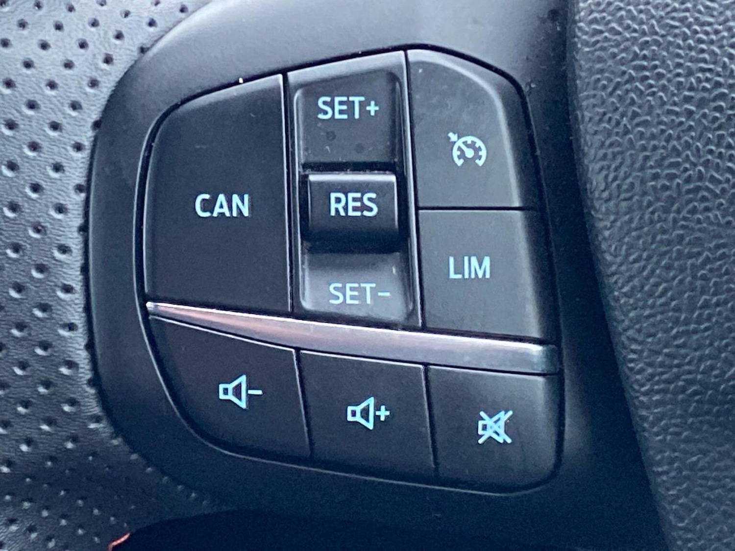 Used Ford Puma 2023 for sale - 77872134: Photo 26