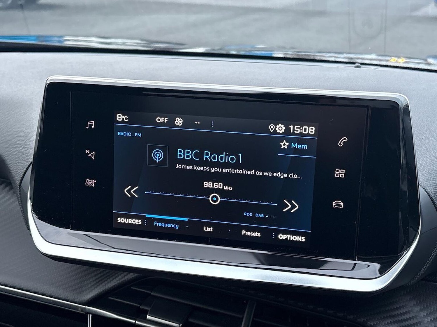 Used Peugeot 2008 2022 for sale - 77056977: Photo 12