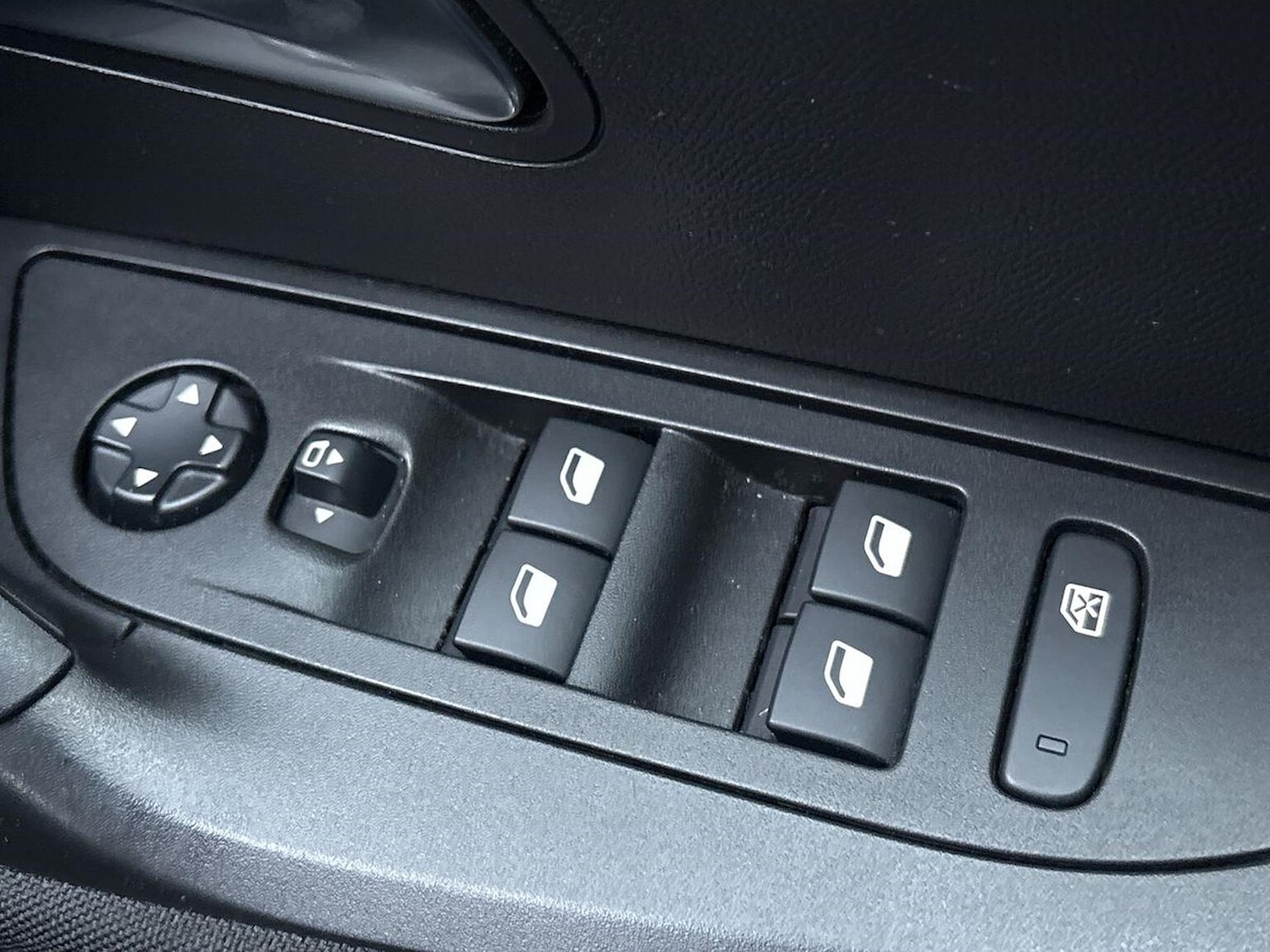 Used Peugeot 2008 2022 for sale - 77056977: Photo 22