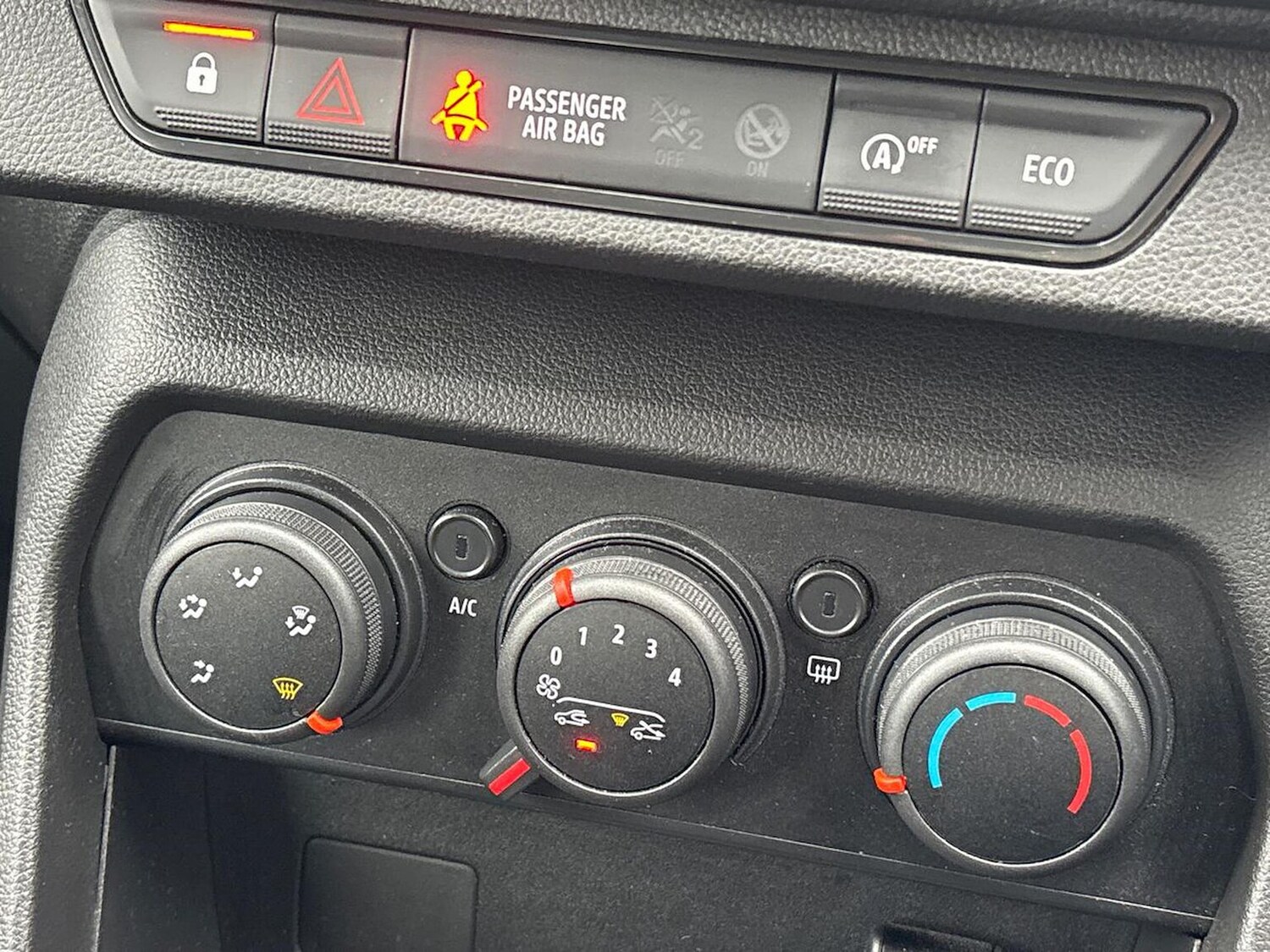 Used Dacia Sandero 2023 for sale - 77489022: Photo 12