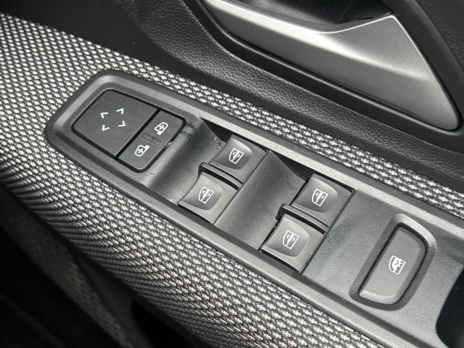 Used Dacia Sandero 2023 for sale - 77489022: Photo 21