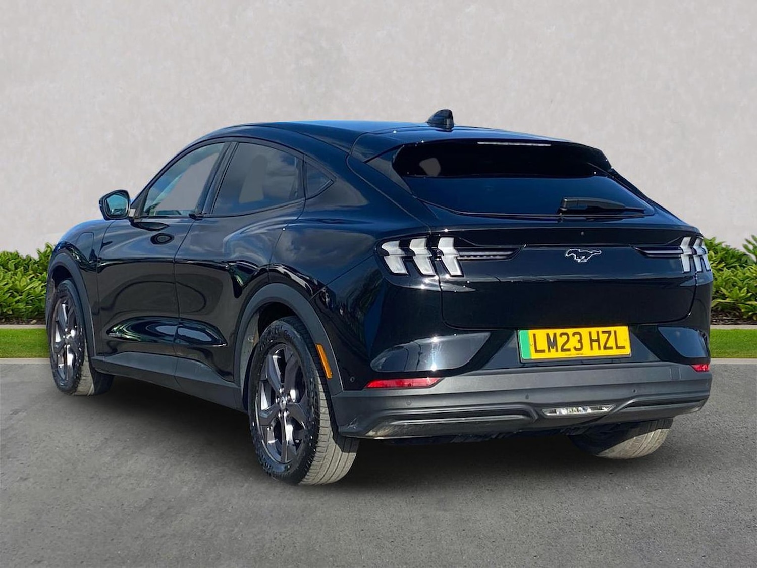 Used Ford Mustang Mach-E 2023 for sale - 78195112: Photo 2