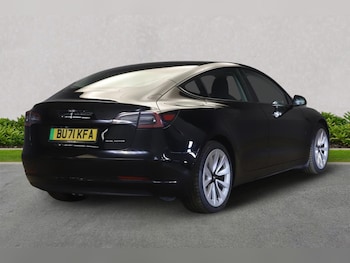 Used Tesla Model 3 2021 for sale - 76310111: Photo 2