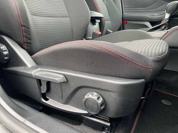 Used Ford Focus 2025 for sale - 76293105: Photo 30