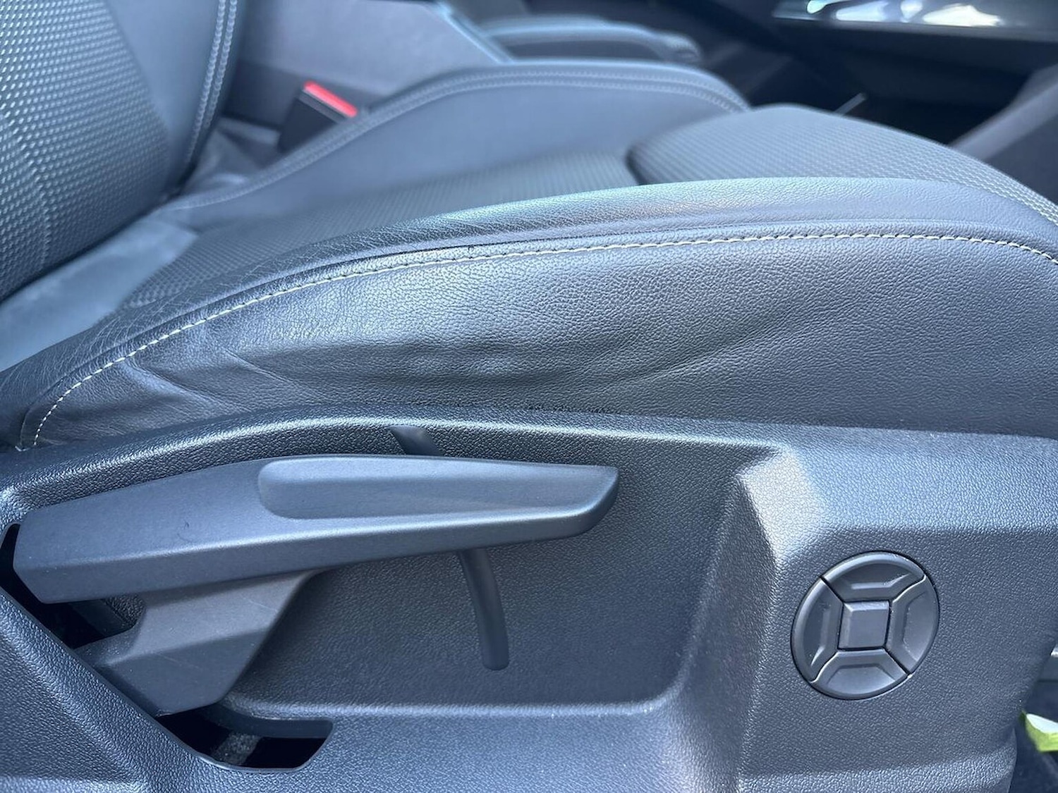 Used Audi Q4 e-tron 2022 for sale - 76497238: Photo 32