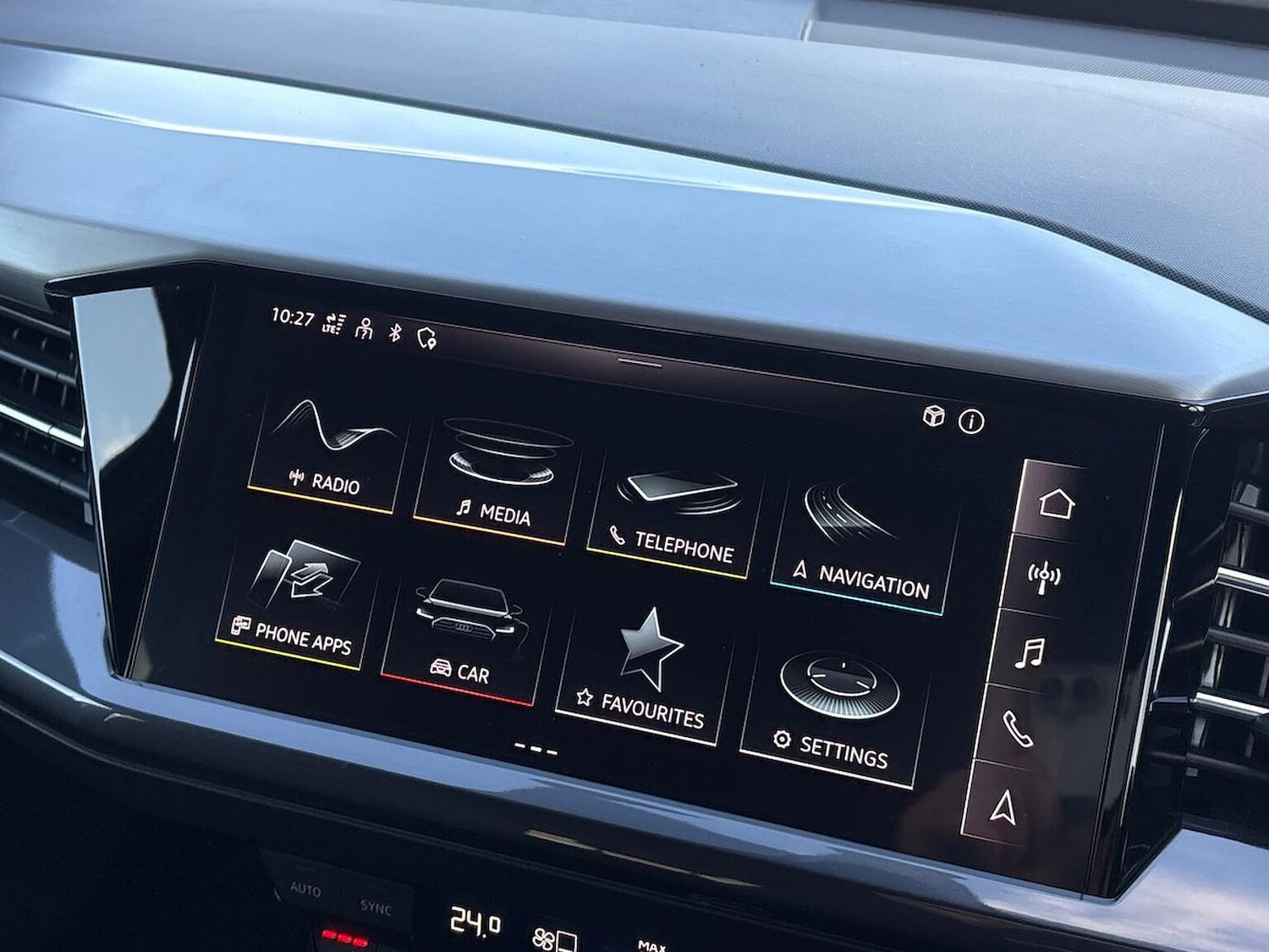 Used Audi Q4 e-tron 2022 for sale - 76497238: Photo 45