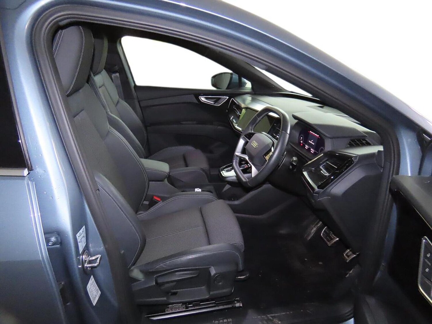 Used Audi Q4 e-tron 2022 for sale - 76497238: Photo 7