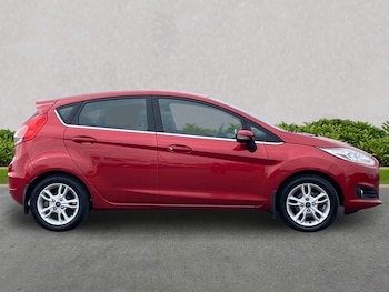 Used Ford Fiesta 2015 for sale - 79185174: Photo