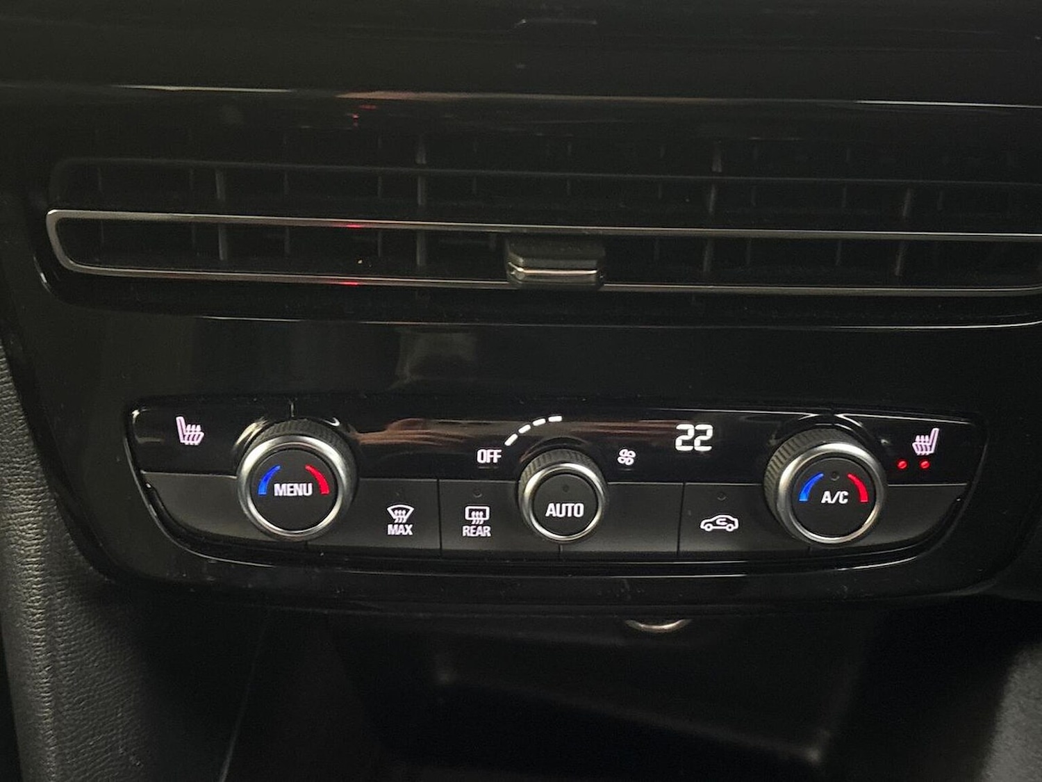 Used Vauxhall Mokka 2024 for sale - 76643593: Photo 11