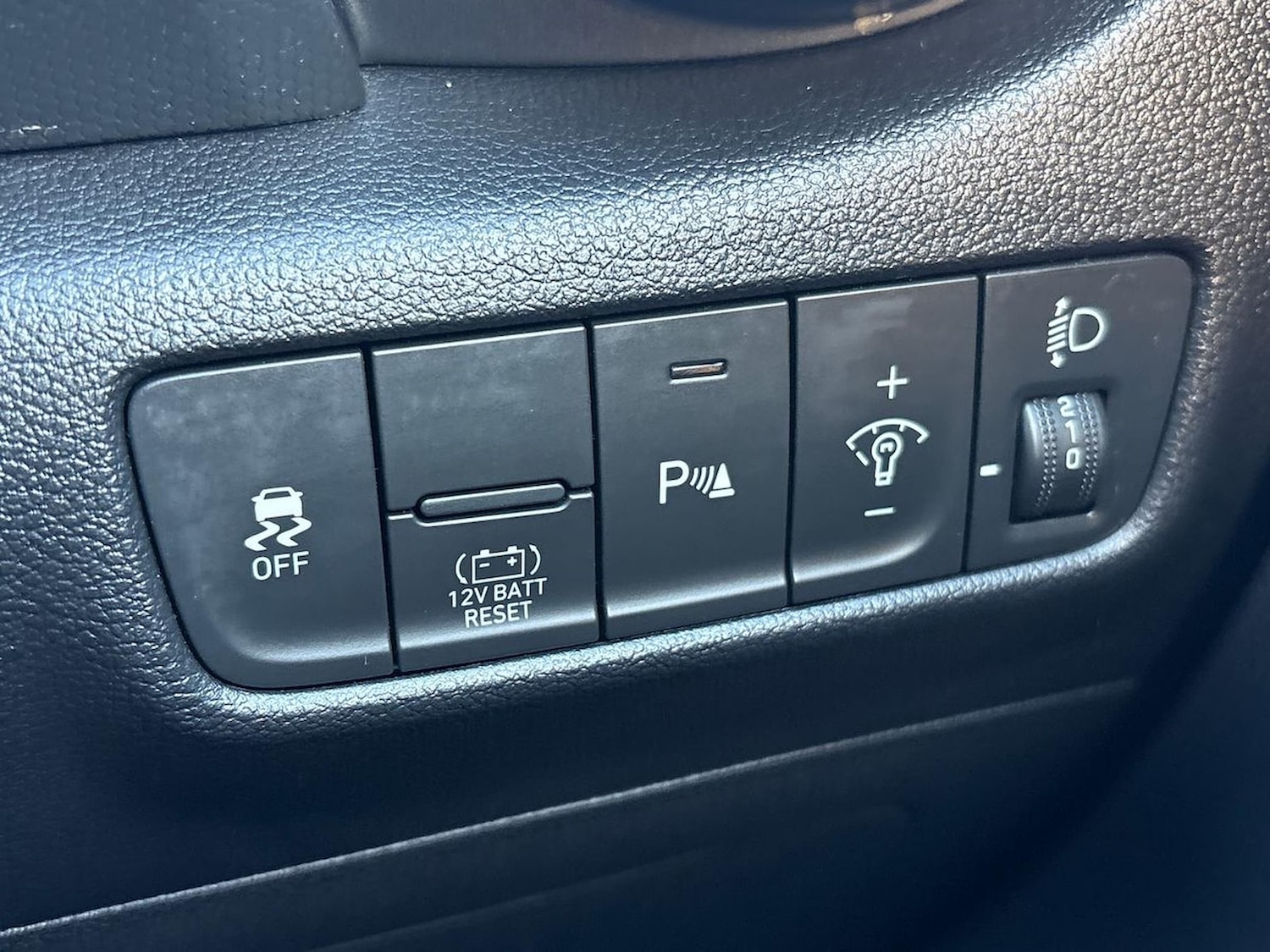 Used Hyundai KONA 2022 for sale - 76778304: Photo 21