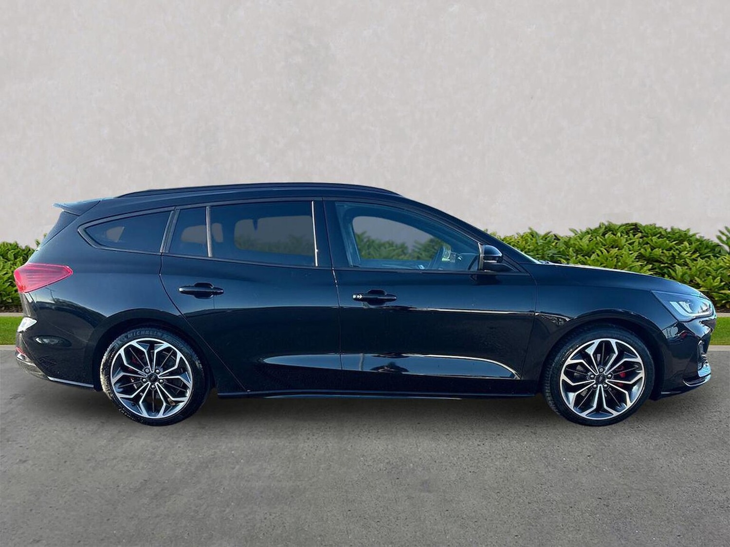 Used Ford Focus 2024 for sale - 76885025: Photo 3