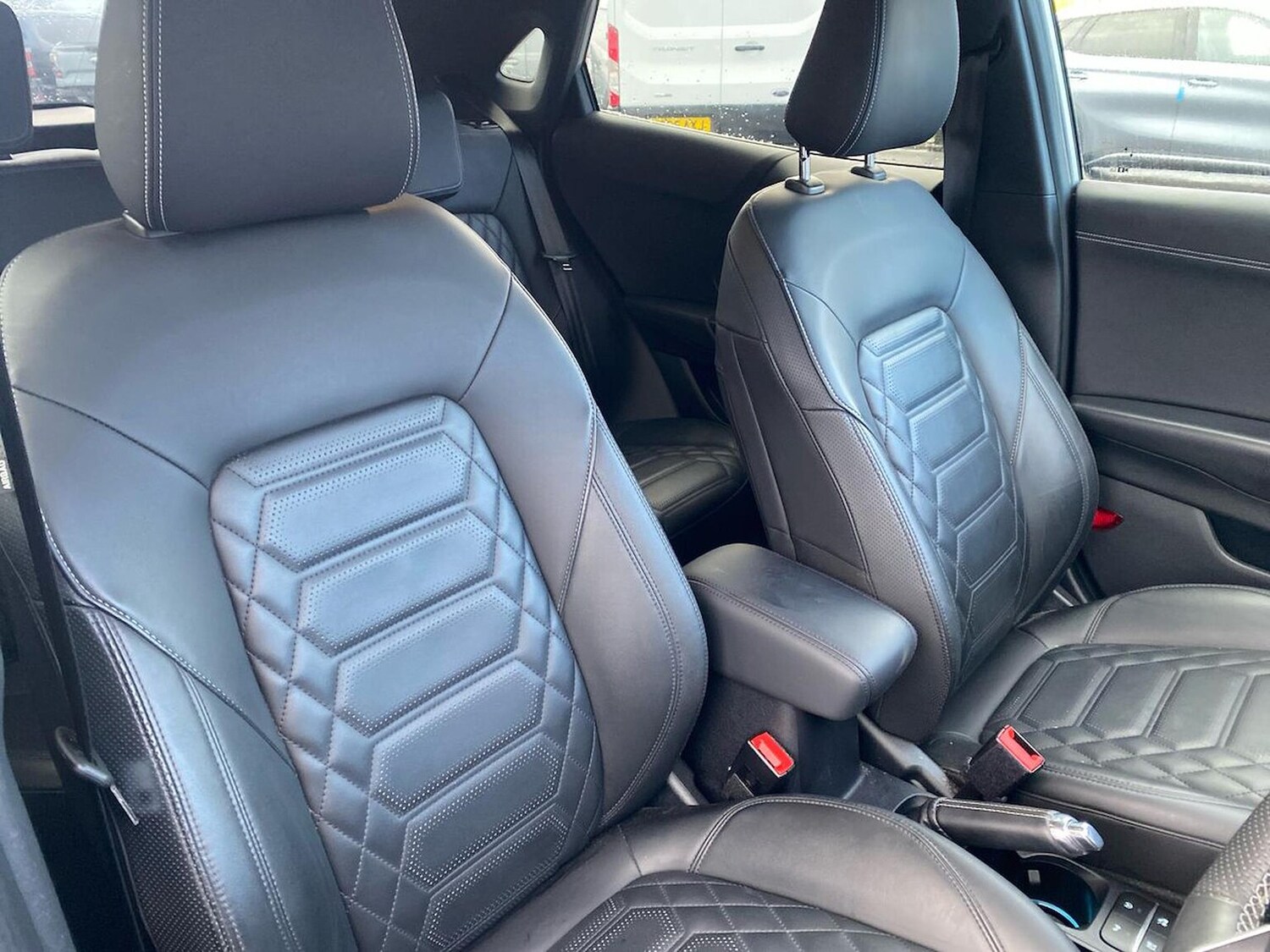 Used Ford Puma 2022 for sale - 76643622: Photo 32