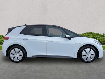 Used Volkswagen ID.3 2023 for sale - 78952167: Photo