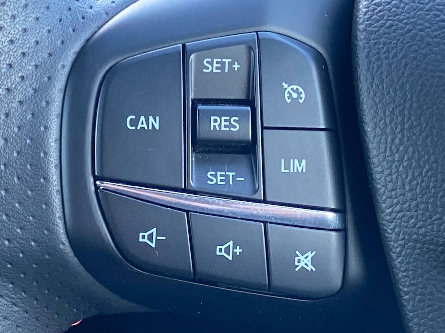 Used Ford Puma 2023 for sale - 78194877: Photo 28