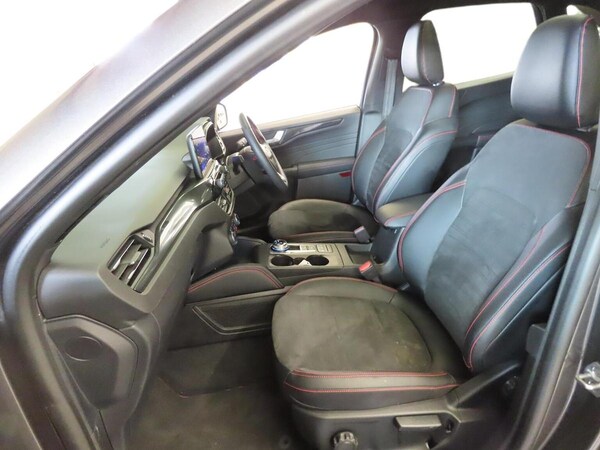 Used Ford Kuga 2022 for sale - 76293088: Photo 9