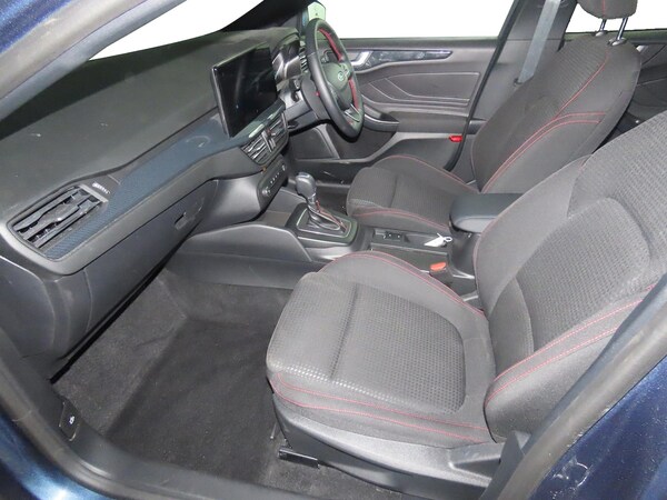 Used Ford Focus 2025 for sale - 76310105: Photo 8