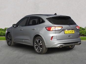 Used Ford Kuga 2023 for sale - 76287286: Photo 2
