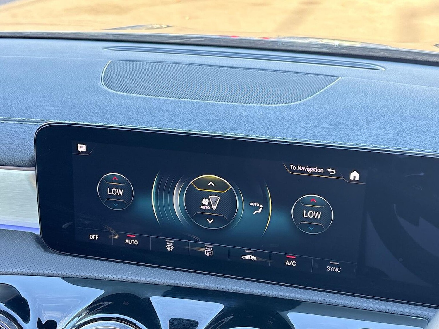 Used Mercedes-Benz CLA 2022 for sale - 76741190: Photo 12