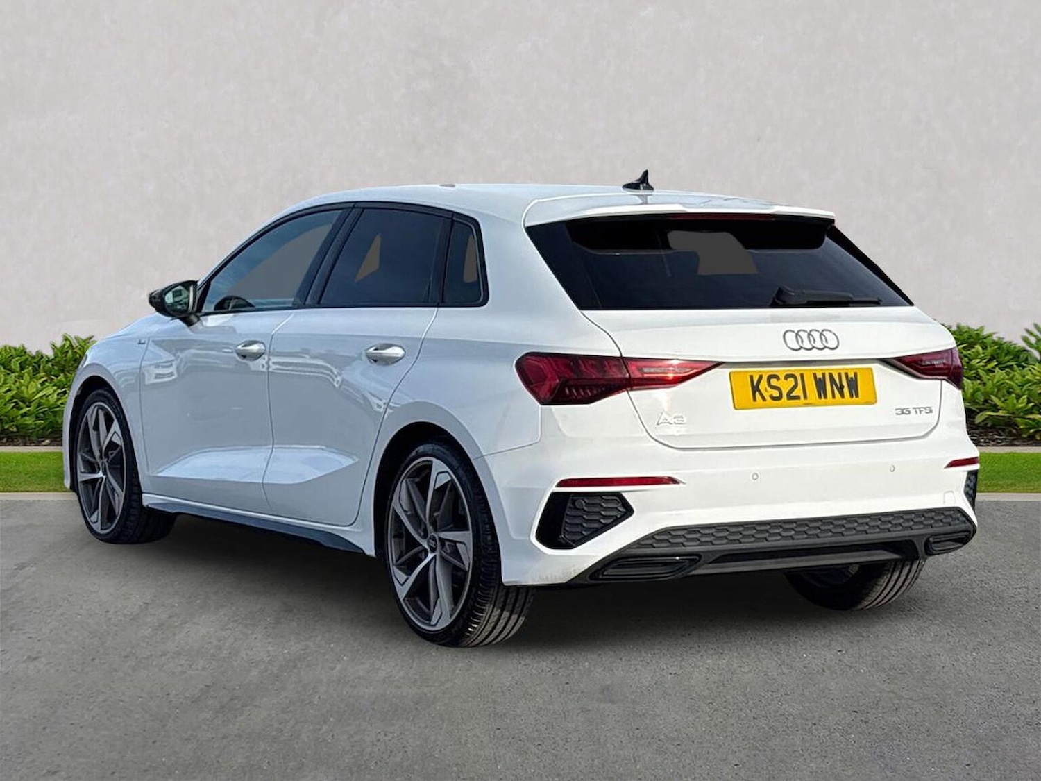 Used Audi A3 2021 for sale - 76430801: Photo 2