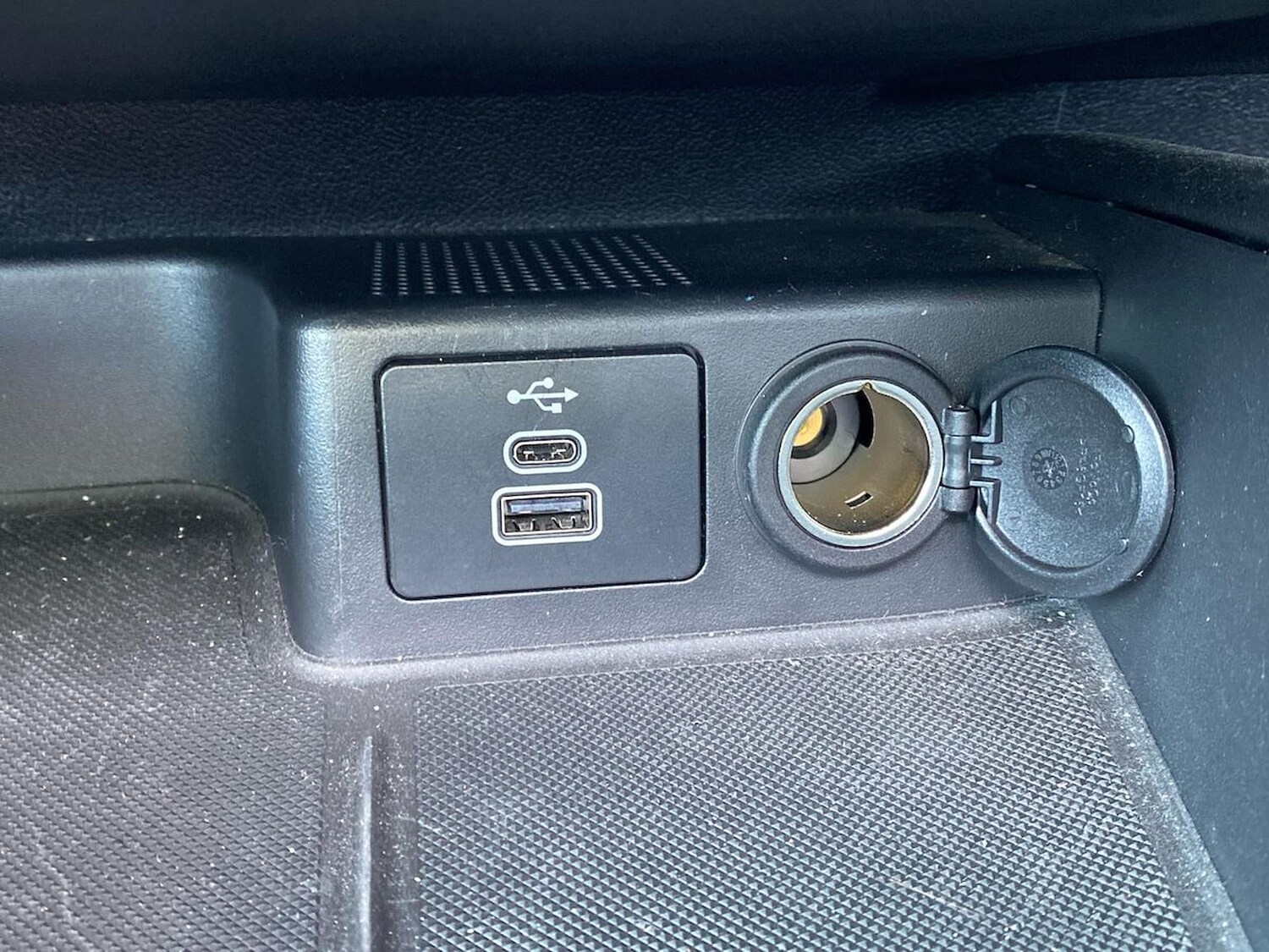 Used Ford Kuga 2023 for sale - 78195198: Photo 43