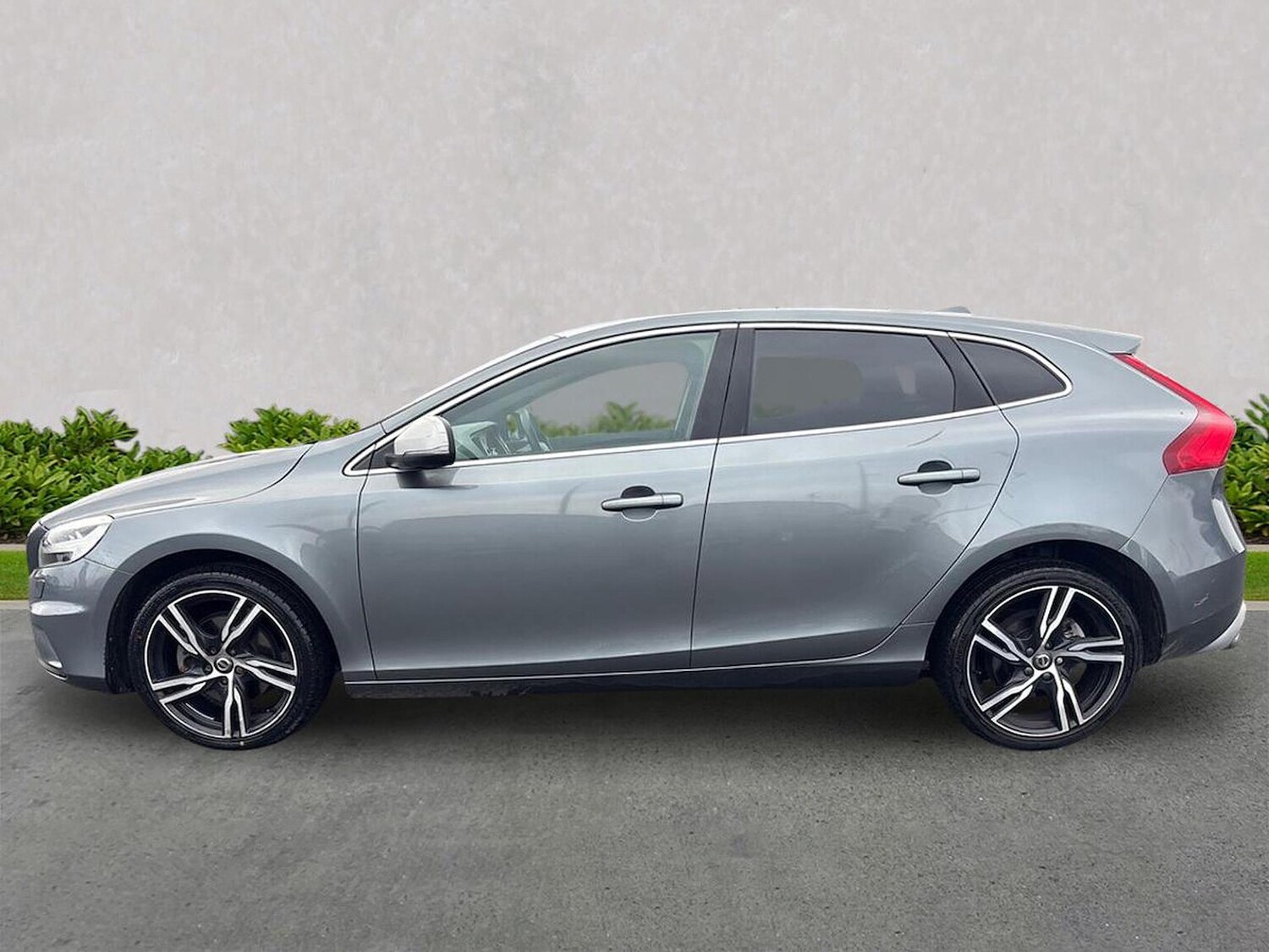 Used Volvo V40 2019 for sale - 77488977: Photo 19