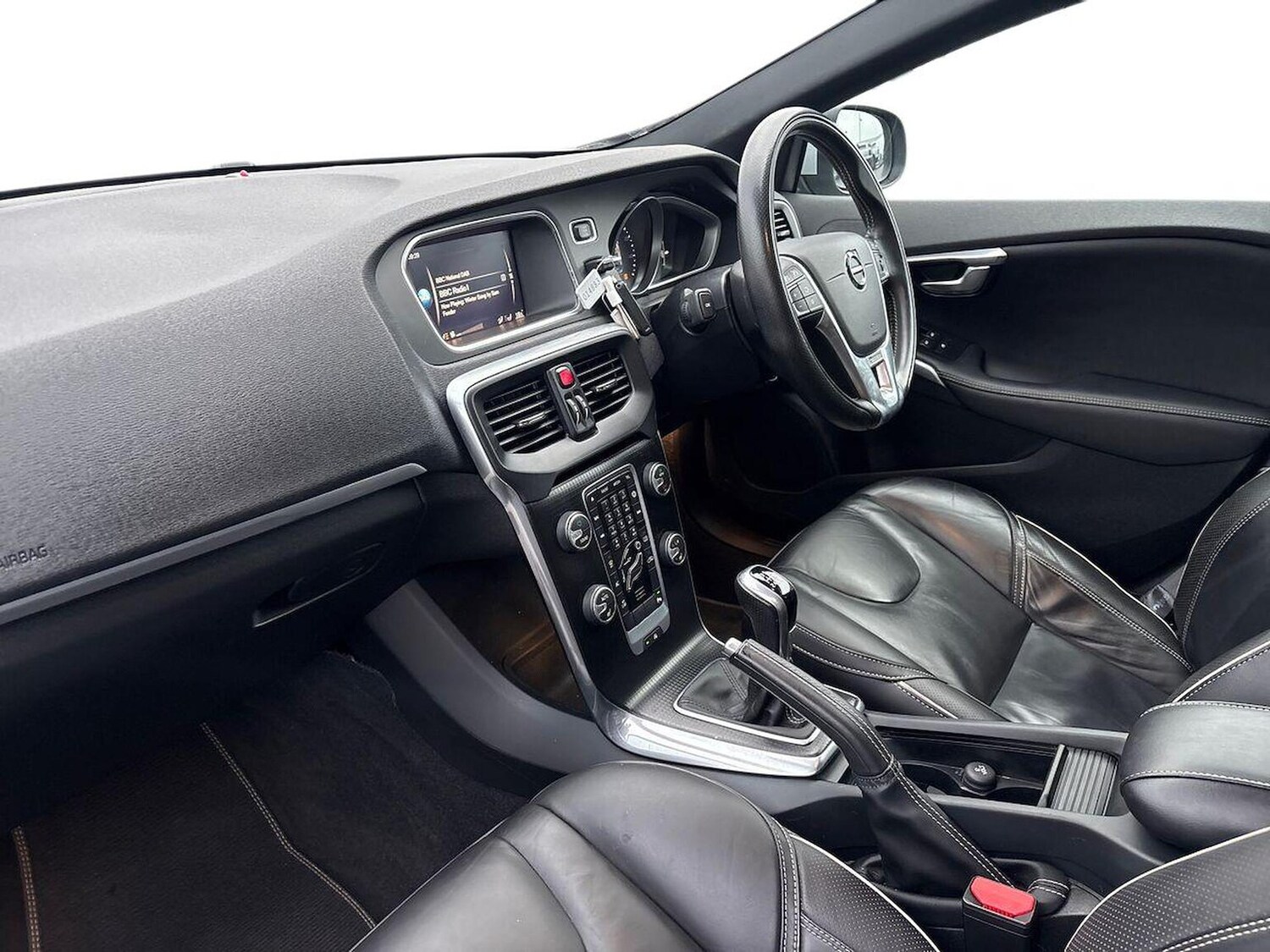 Used Volvo V40 2019 for sale - 77488977: Photo 7