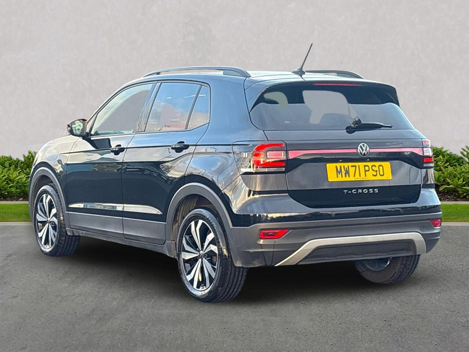 Used Volkswagen T-Cross 2021 for sale - 77489032: Photo 2