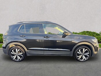 Used Volkswagen T-Cross 2021 for sale - 77489032: Photo