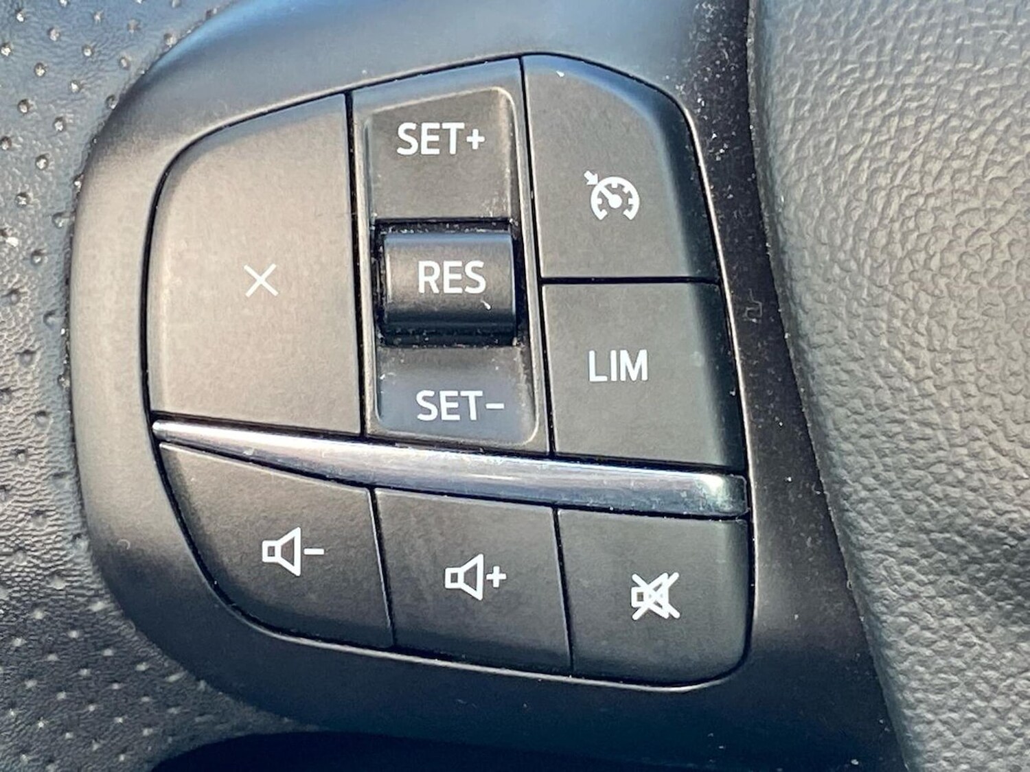 Used Ford Kuga 2023 for sale - 78195194: Photo 28