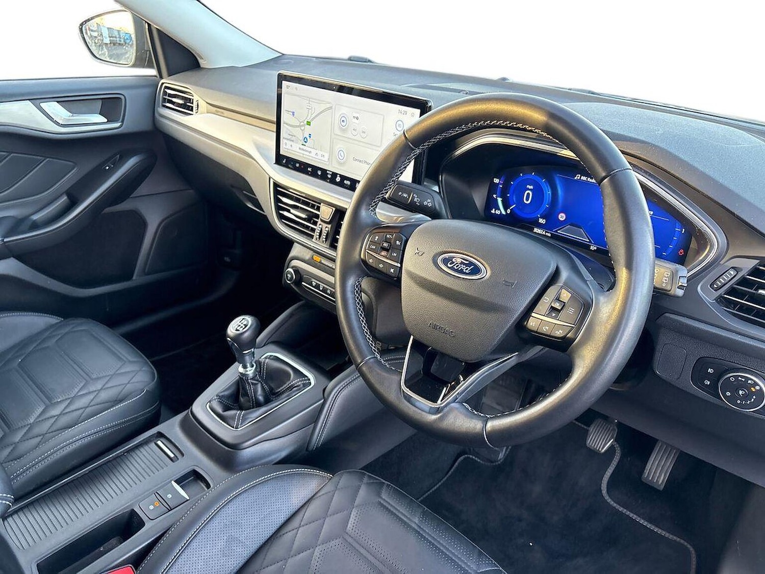 Used Ford Focus 2022 for sale - 76892098: Photo 15