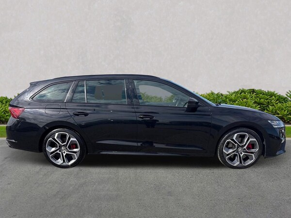 Used Skoda Octavia 2023 for sale - 75656094: Photo 3