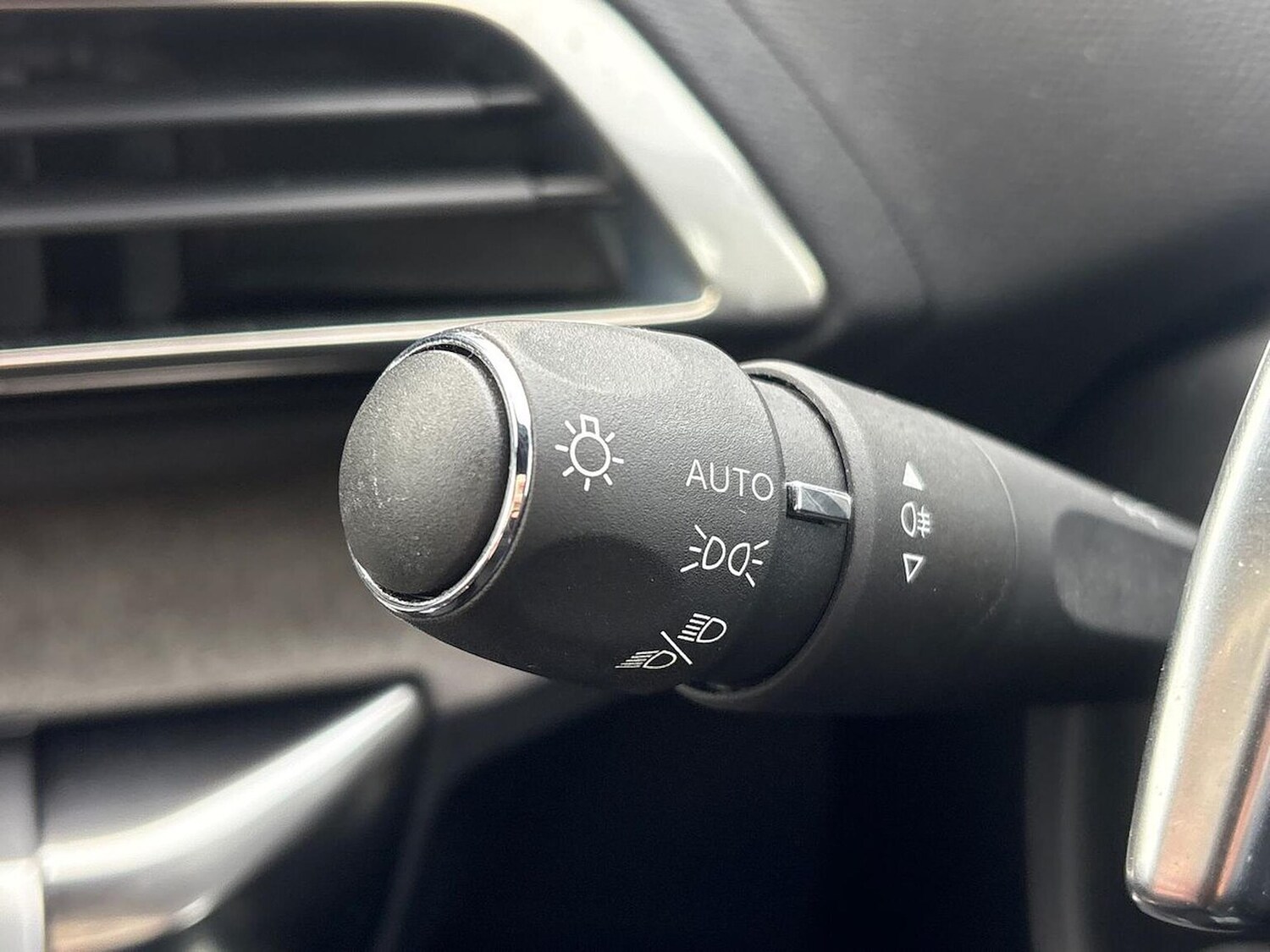 Used Peugeot 3008 2021 for sale - 76627920: Photo 28