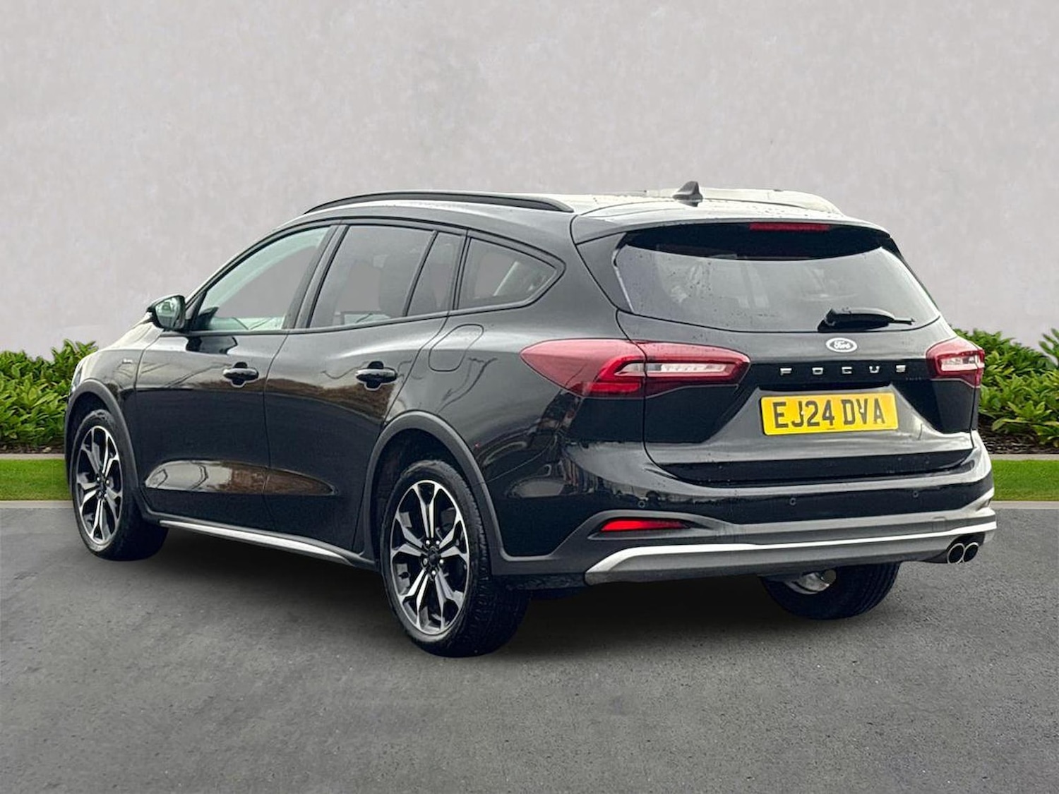 Used Ford Focus 2024 for sale - 76566561: Photo 2