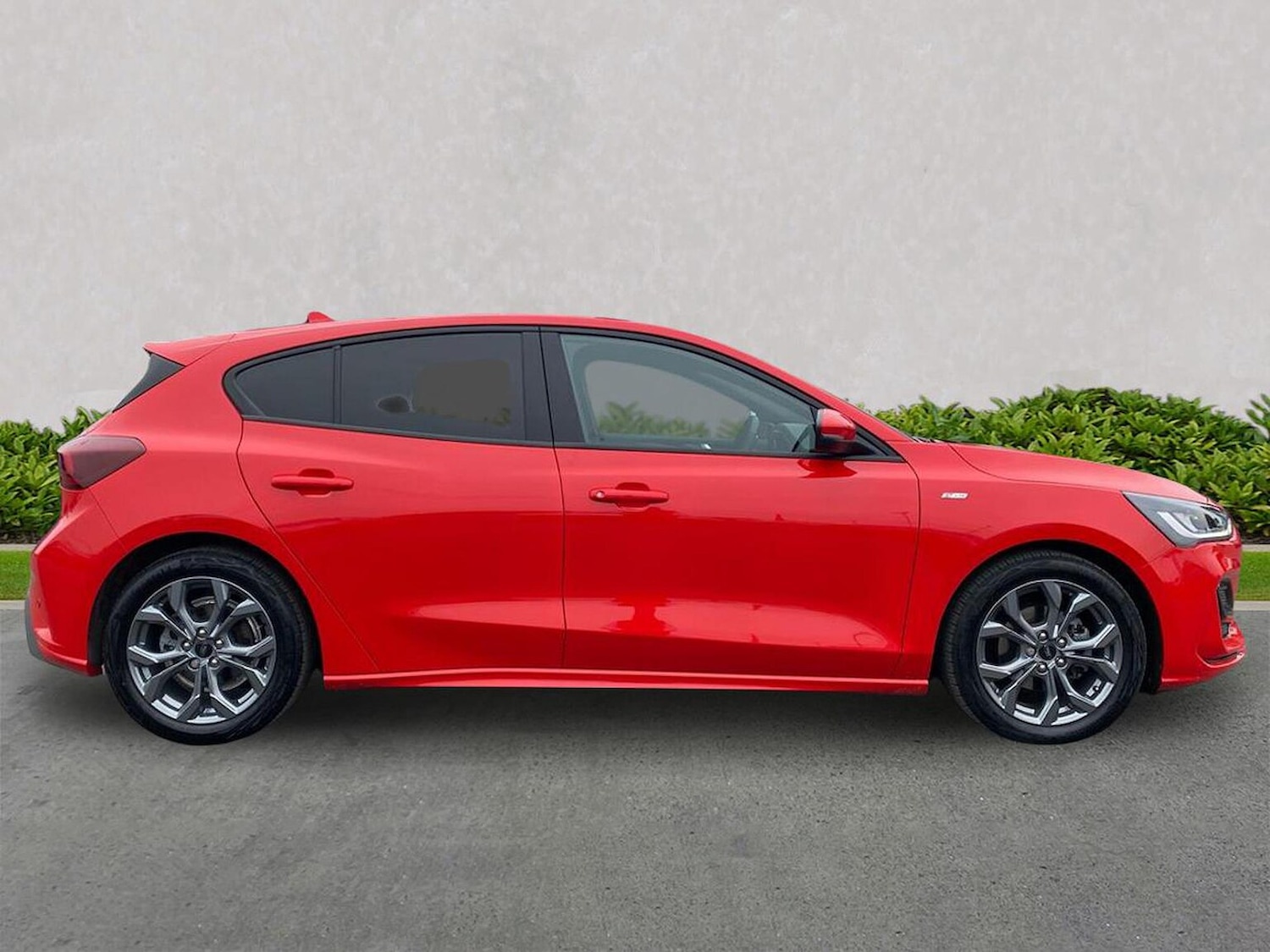 Used Ford Focus 2023 for sale - 76231755: Photo 3