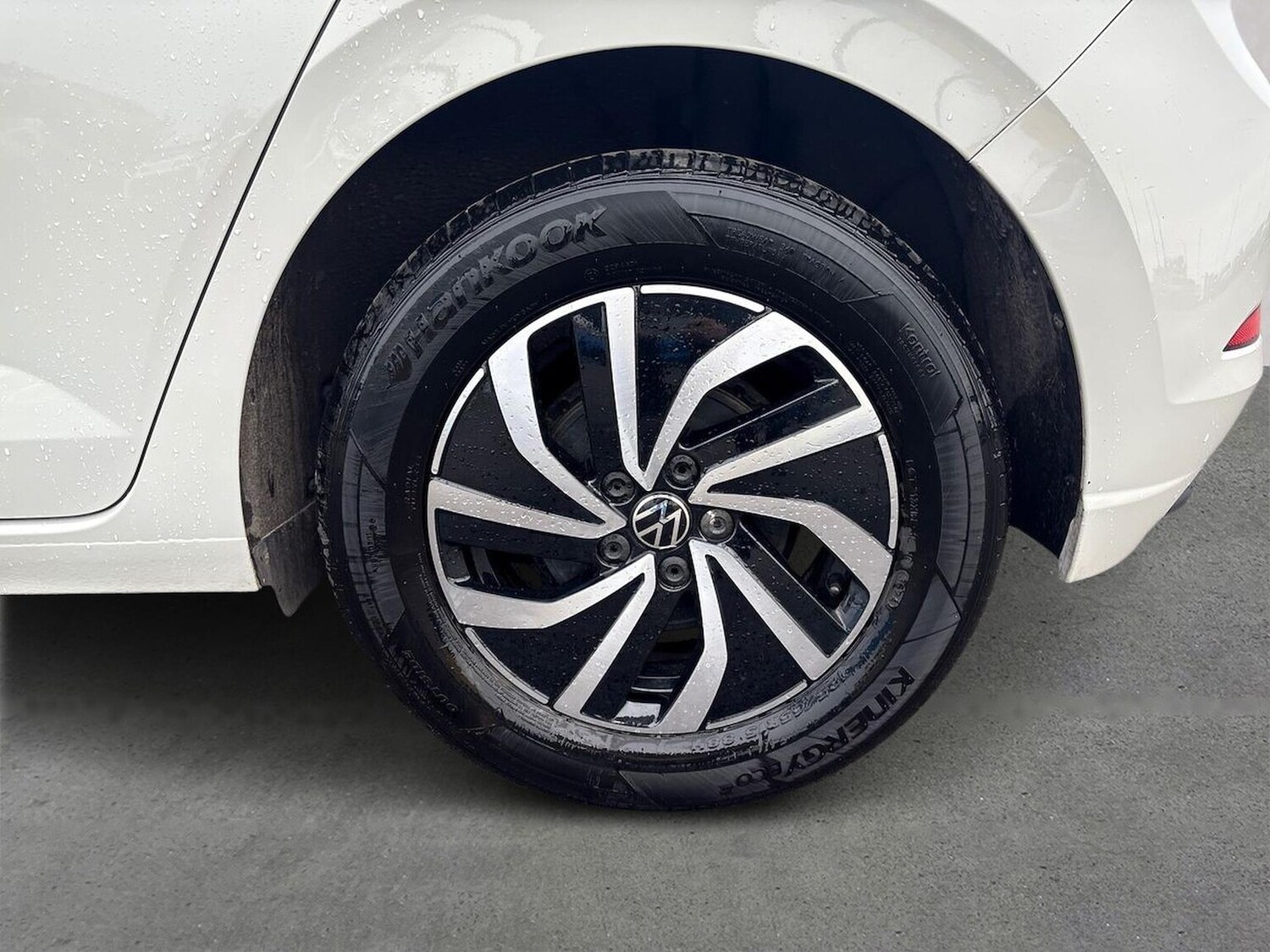 Used Volkswagen Polo 2023 for sale - 76231762: Photo 6