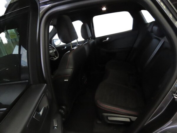 Used Ford Kuga 2023 for sale - 76299446: Photo 9