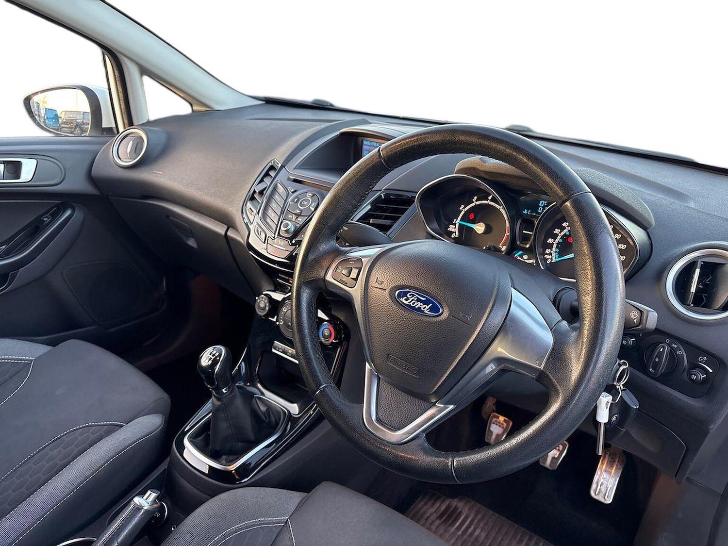 Used Ford Fiesta 2015 for sale - 77069291: Photo 17