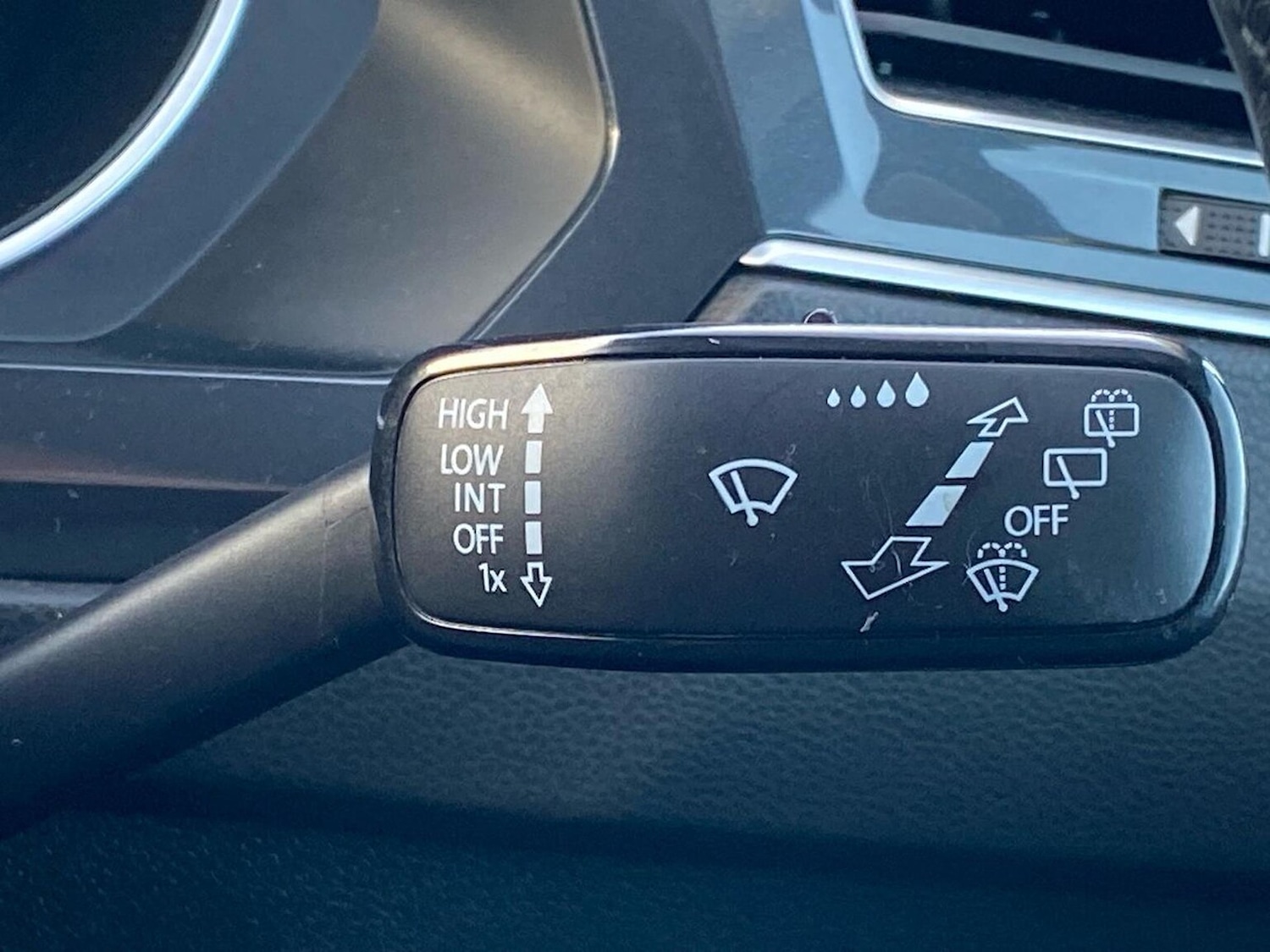 Used Volkswagen Tiguan 2019 for sale - 77567679: Photo 29