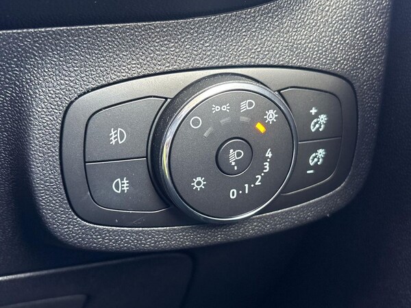 Used Ford Fiesta 2022 for sale - 76206022: Photo 22