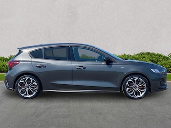 Used Ford Focus 2026 for sale - 79042371: Photo