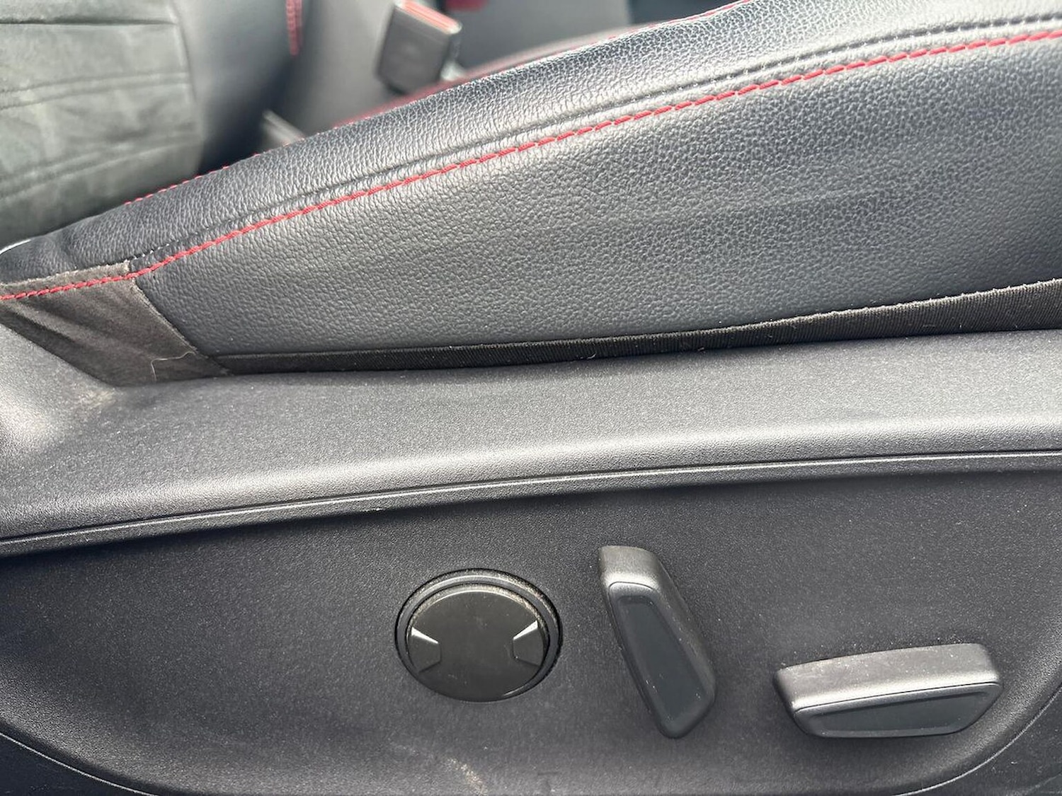 Used Ford Kuga 2022 for sale - 75908130: Photo 30