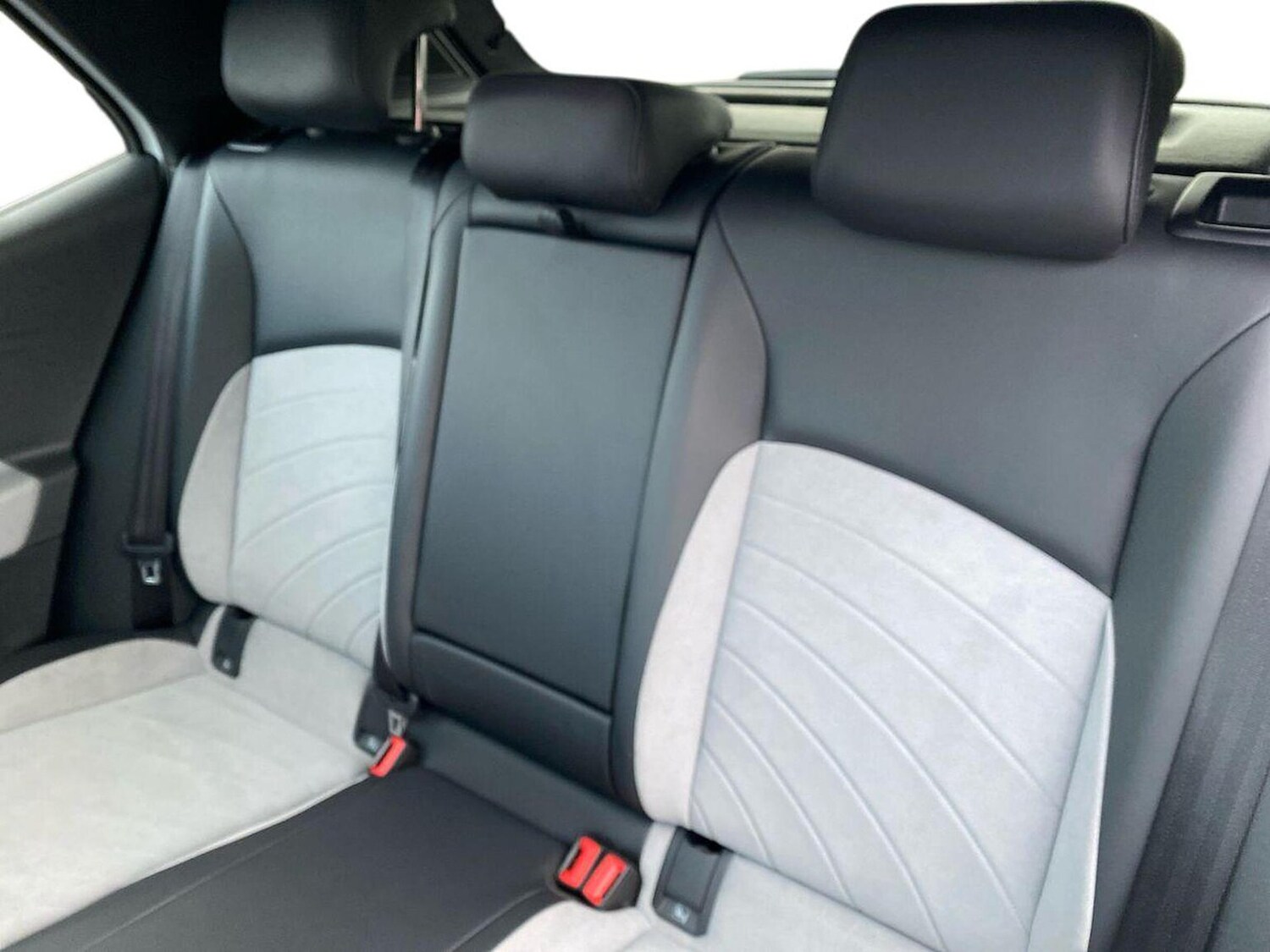 Used Volkswagen ID.3 2023 for sale - 78039283: Photo 16