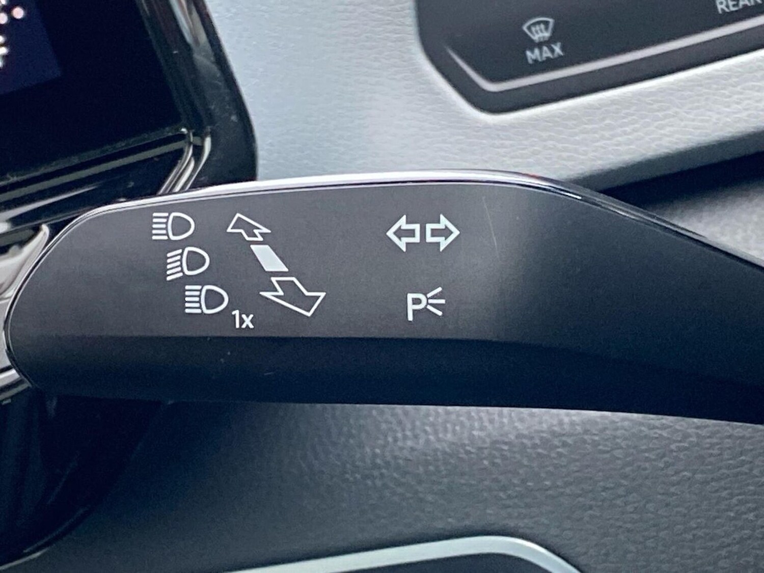 Used Volkswagen ID.3 2023 for sale - 78039283: Photo 28