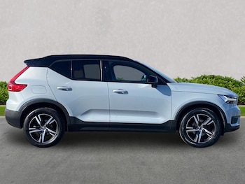Used Volvo XC40 2020 for sale - 79285230: Photo