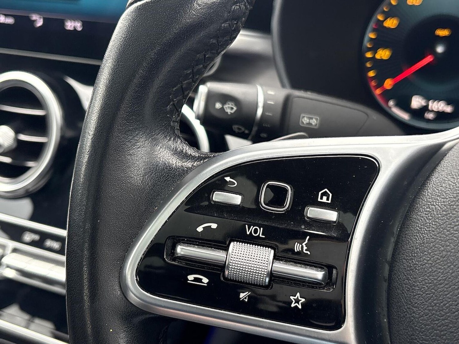 Used Mercedes-Benz C Class 2019 for sale - 77901716: Photo 26