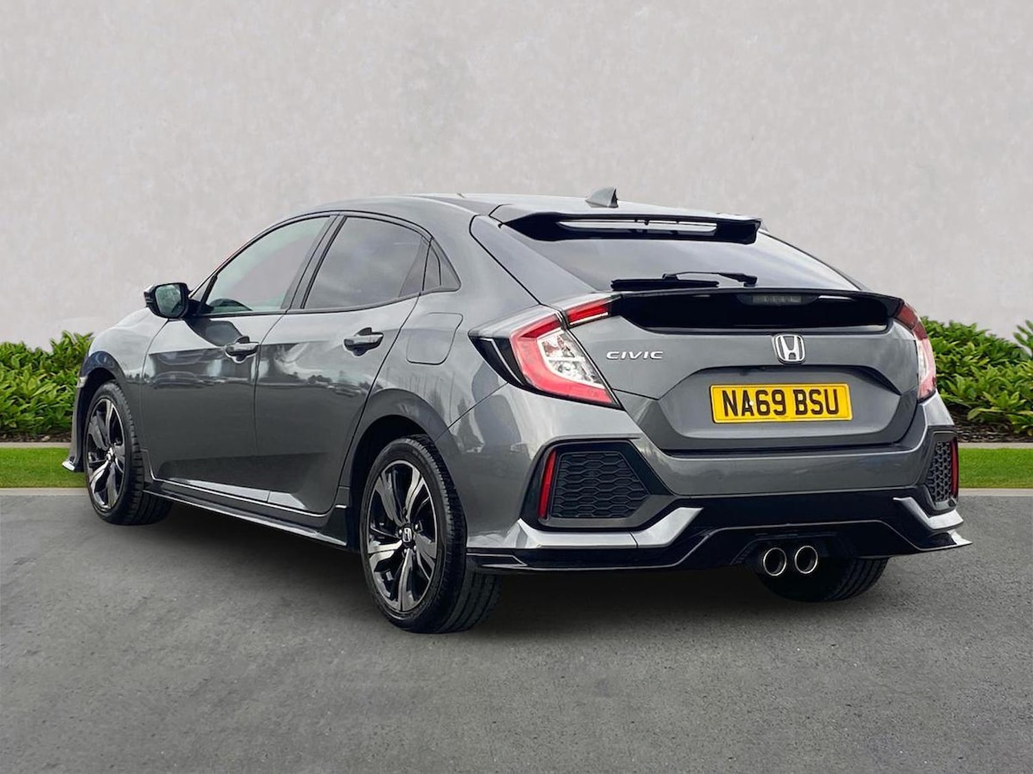 Used Honda Civic 2019 for sale - 78195098: Photo 2