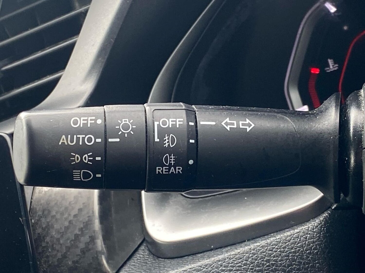 Used Honda Civic 2019 for sale - 78195098: Photo 30