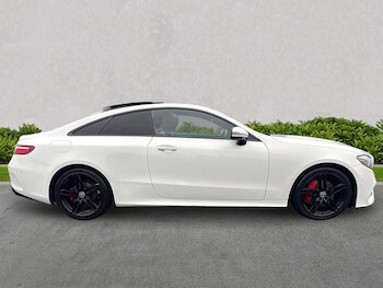 Used Mercedes-Benz E Class 2018 for sale - 77488973: Photo