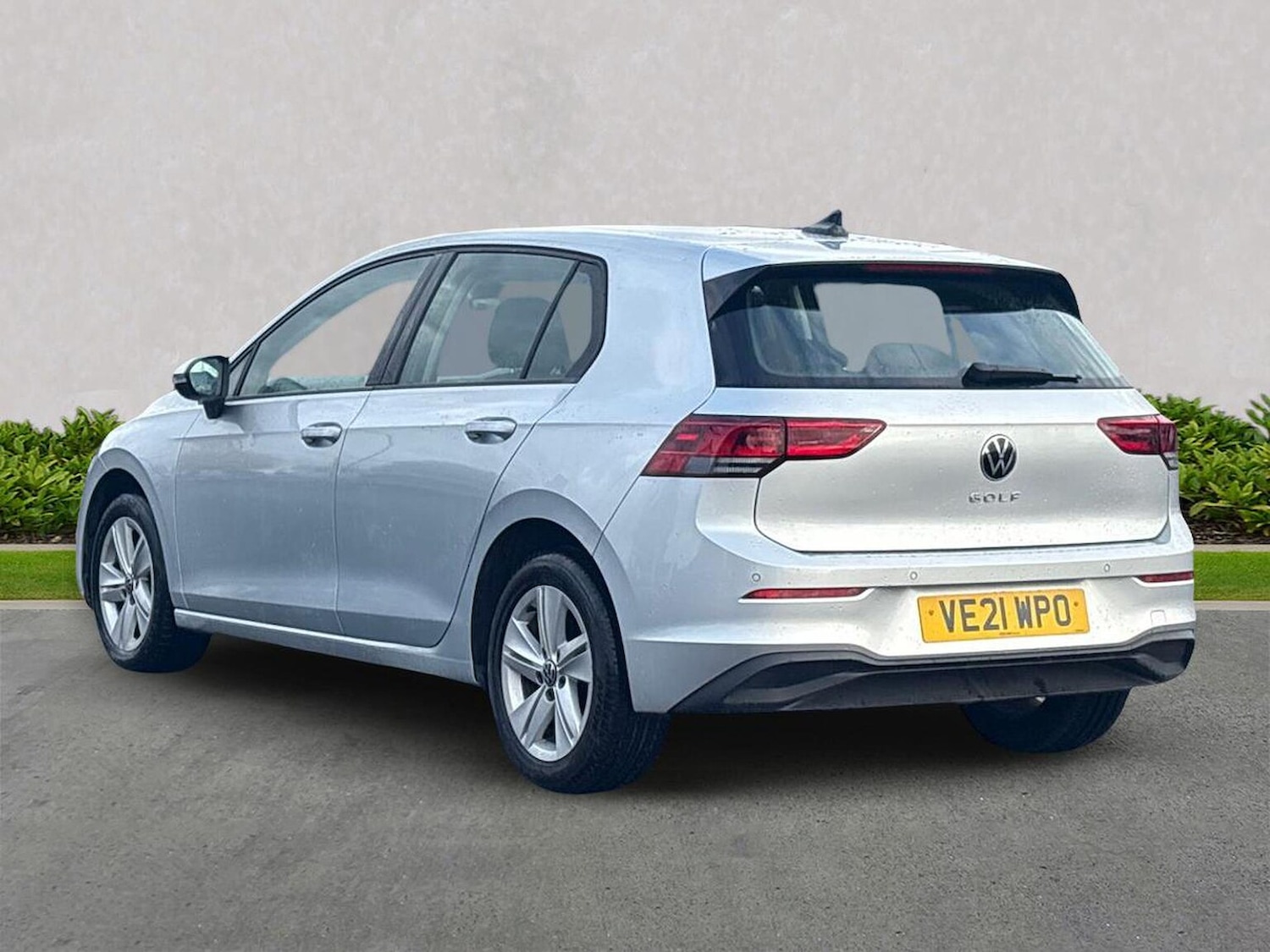 Used Volkswagen Golf 2021 for sale - 76231761: Photo 2